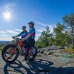 Chalet Otso, Kahden Makuuhuoneen Kelomoekki, Lukuisten Polkujen, Polkupyoeraereitin Sekae Kalaisan Tunturilammen Vieressae Syöte