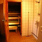 Chalet Otso, Kahden Makuuhuoneen Kelomoekki, Lukuisten Polkujen, Polkupyoeraereitin Sekae Kalaisan Tunturilammen Vieressae Syöte