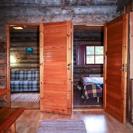 Otso 29, Kahden Makuuhuoneen Moekki Syoetteellae Valaistun Ladun Vieressae Chalet