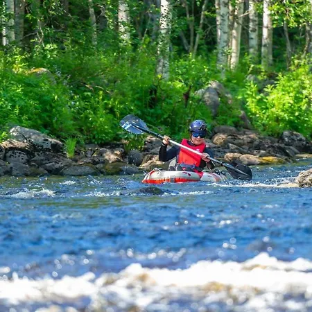 Otso, Kahden Makuuhuoneen Kelomoekki, Lukuisten Polkujen, Polkupyoeraereitin Sekae Kalaisan Tunturilammen Vieressae Chalet Syote