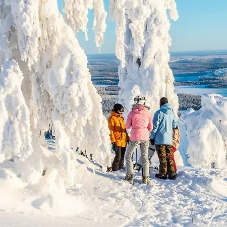 Otso, Kahden Makuuhuoneen Kelomoekki, Lukuisten Polkujen, Polkupyoeraereitin Sekae Kalaisan Tunturilammen Vieressae Syote