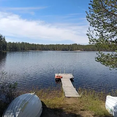 Otso 29, Kahden Makuuhuoneen Moekki Syoetteellae Valaistun Ladun Vieressae Syöte