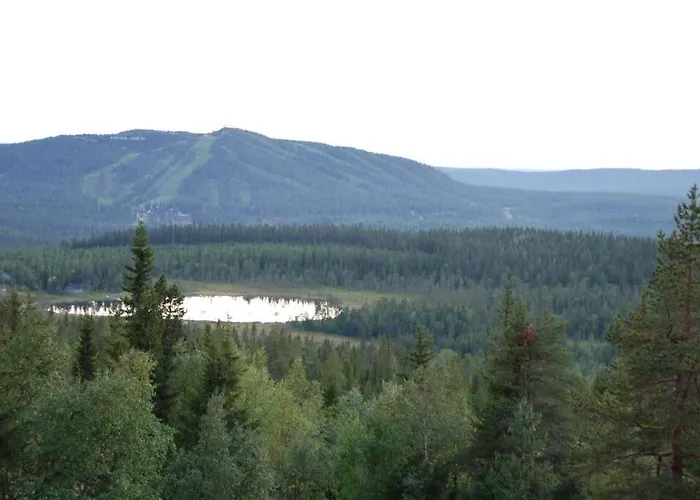 Alpstuga Otso 29, Kahden Makuuhuoneen Moekki Syoetteellae Valaistun Ladun Vieressae