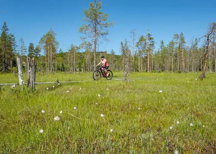 Otso 29, Kahden Makuuhuoneen Moekki Syoetteellae Valaistun Ladun Vieressae *