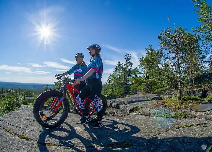 Alpstuga Otso 29, Kahden Makuuhuoneen Moekki Syoetteellae Valaistun Ladun Vieressae Syöte