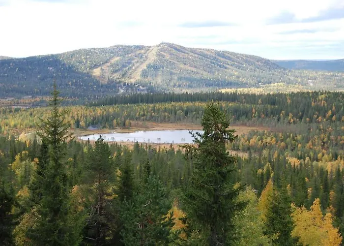 Otso 29, Kahden Makuuhuoneen Moekki Syoetteellae Valaistun Ladun Vieressae